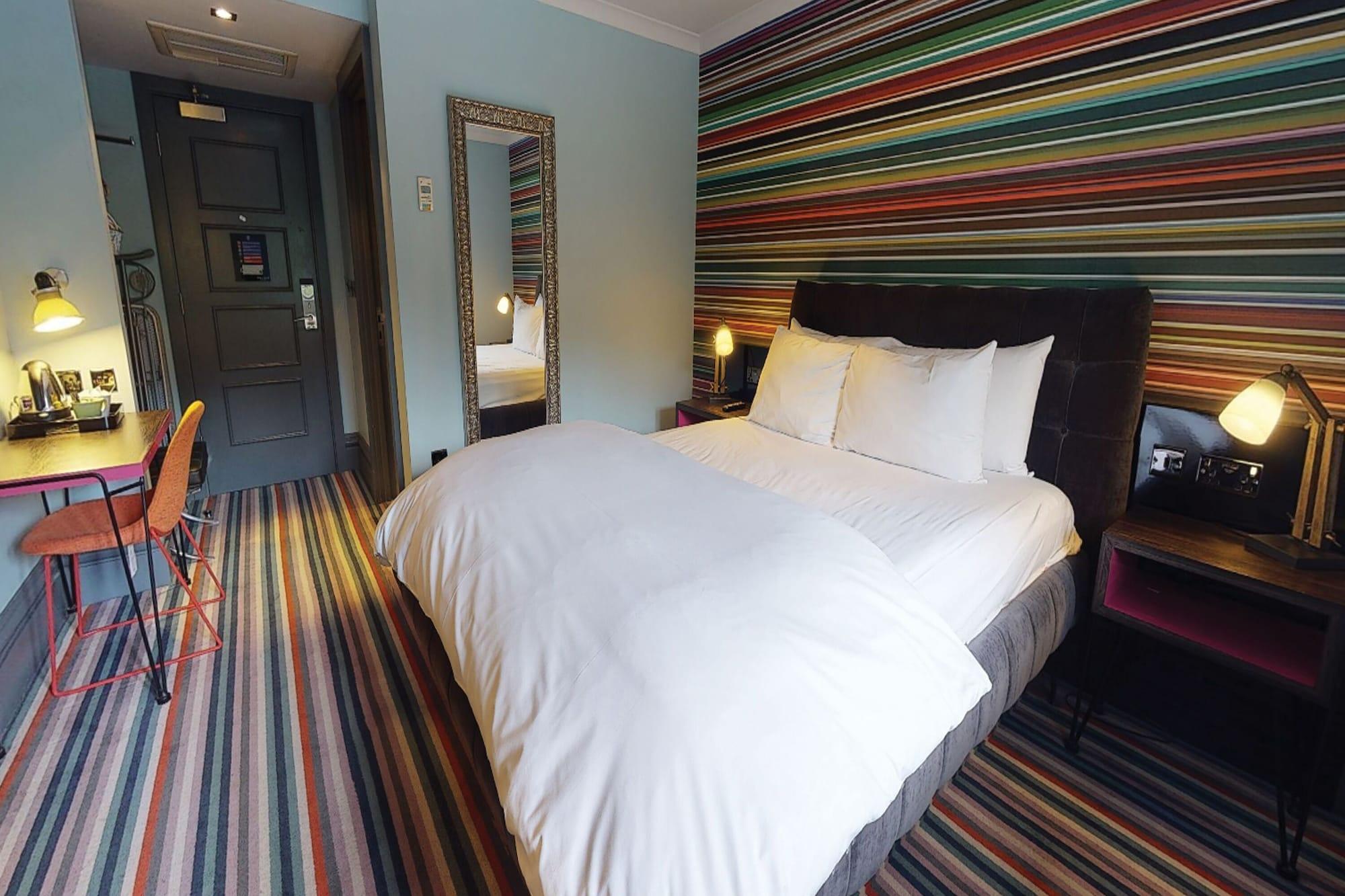 Village Hotel Warrington Екстер'єр фото